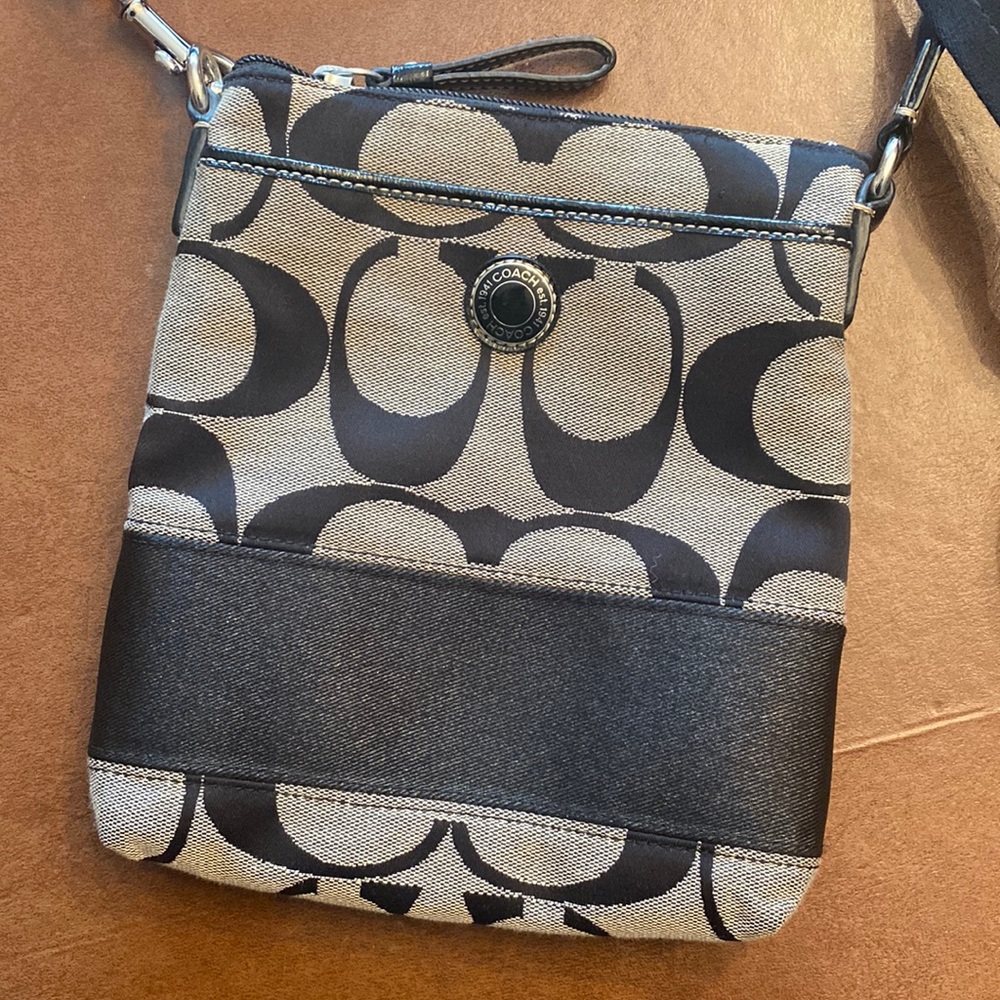 Coach crossbody purse